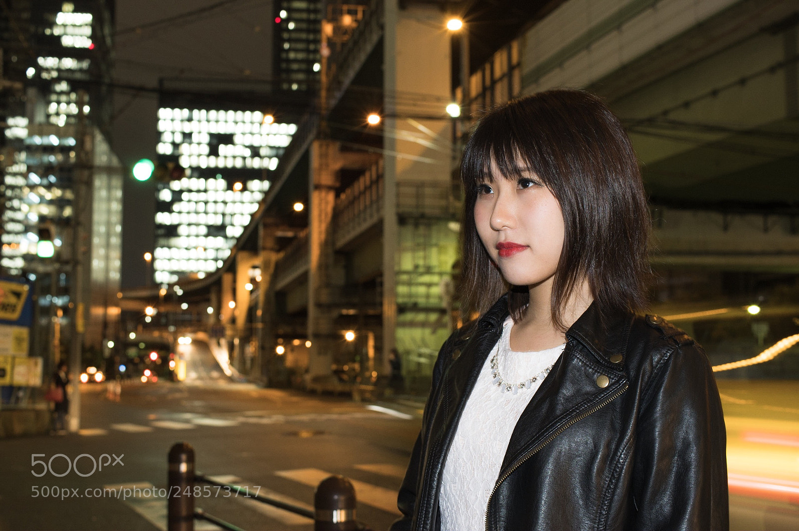 Pentax KP sample photo. Street portrait, japanese singer photography