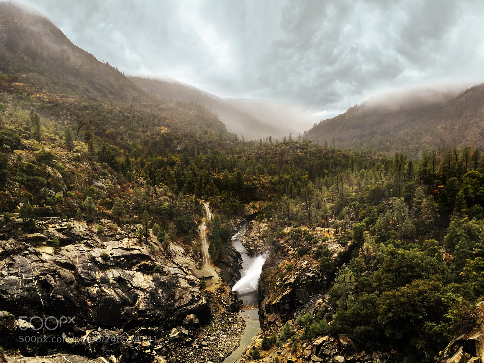 Apple iPhone SE sample photo. Hetch hetchy photography
