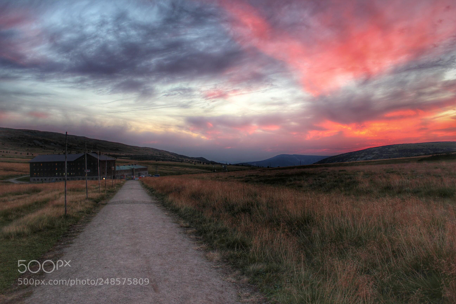 Canon EOS 550D (EOS Rebel T2i / EOS Kiss X4) sample photo. Sundown in karkonosze photography