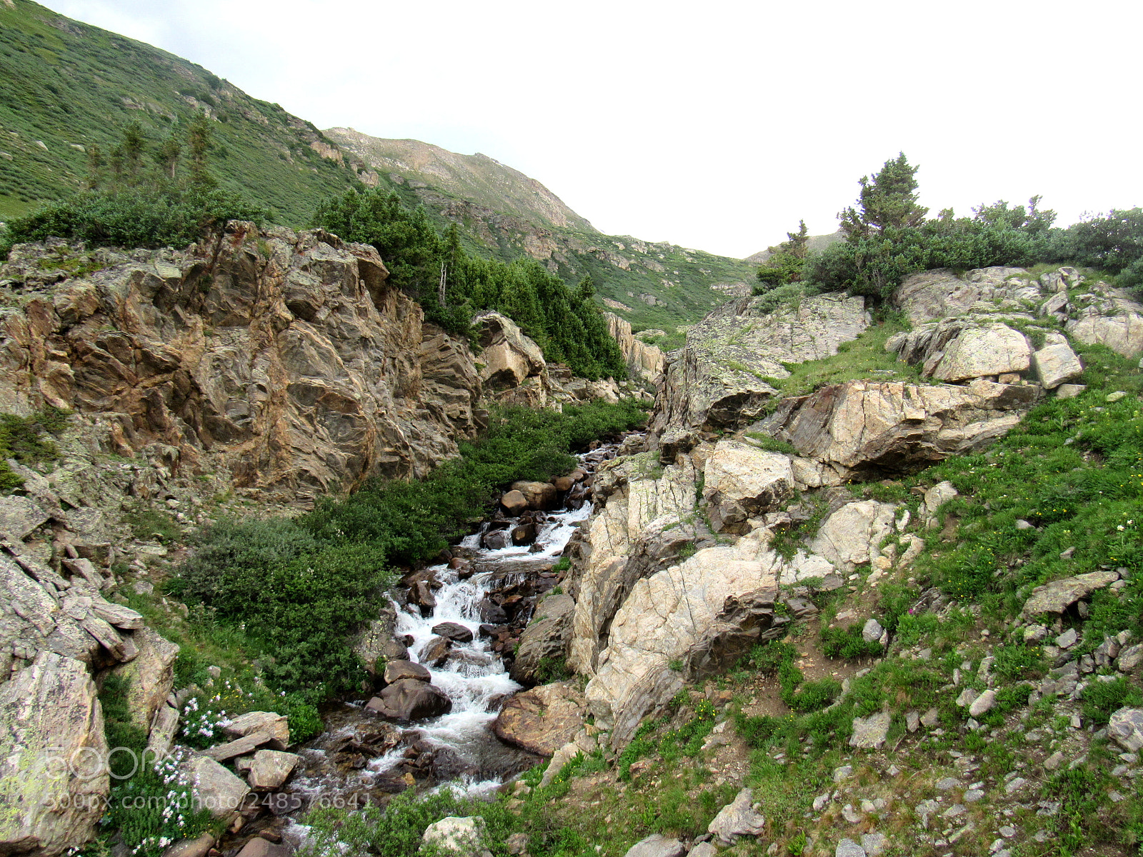 Canon PowerShot SX520 HS sample photo. Rocky river crevasse photography