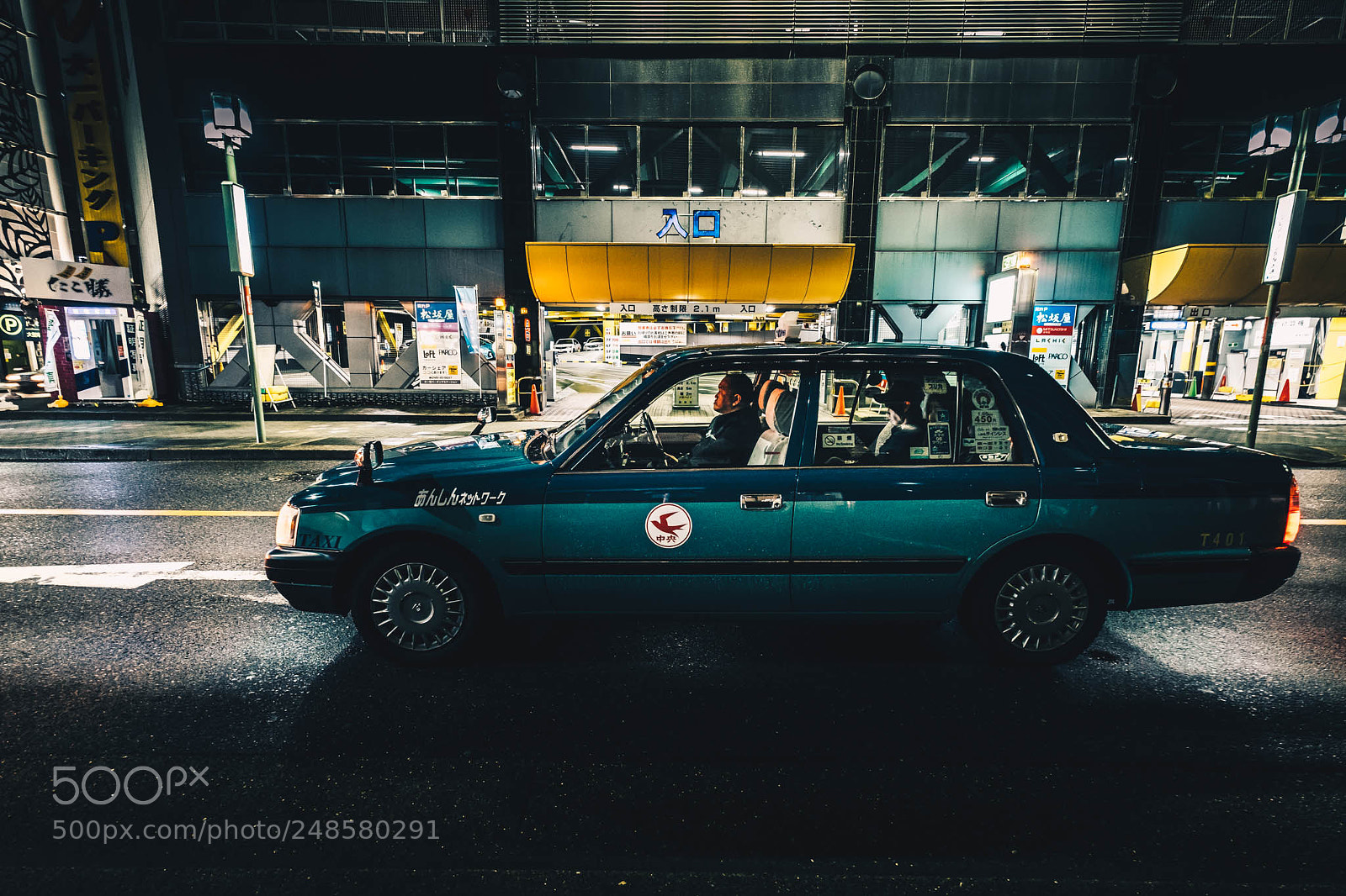 Fujifilm X-T2 sample photo. Japan taxi photography