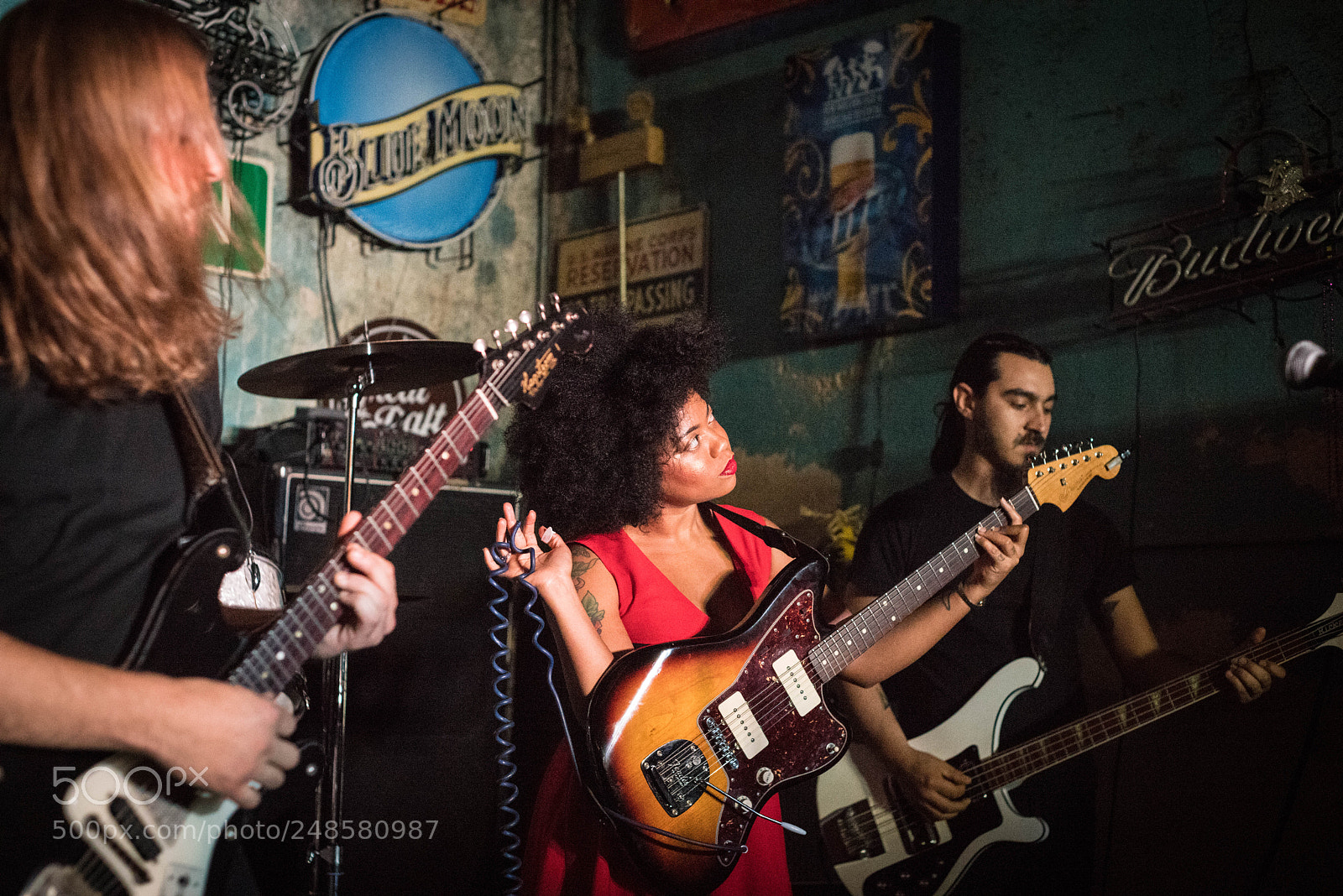 Pentax K-1 sample photo. Seratones sundown tavern connor photography