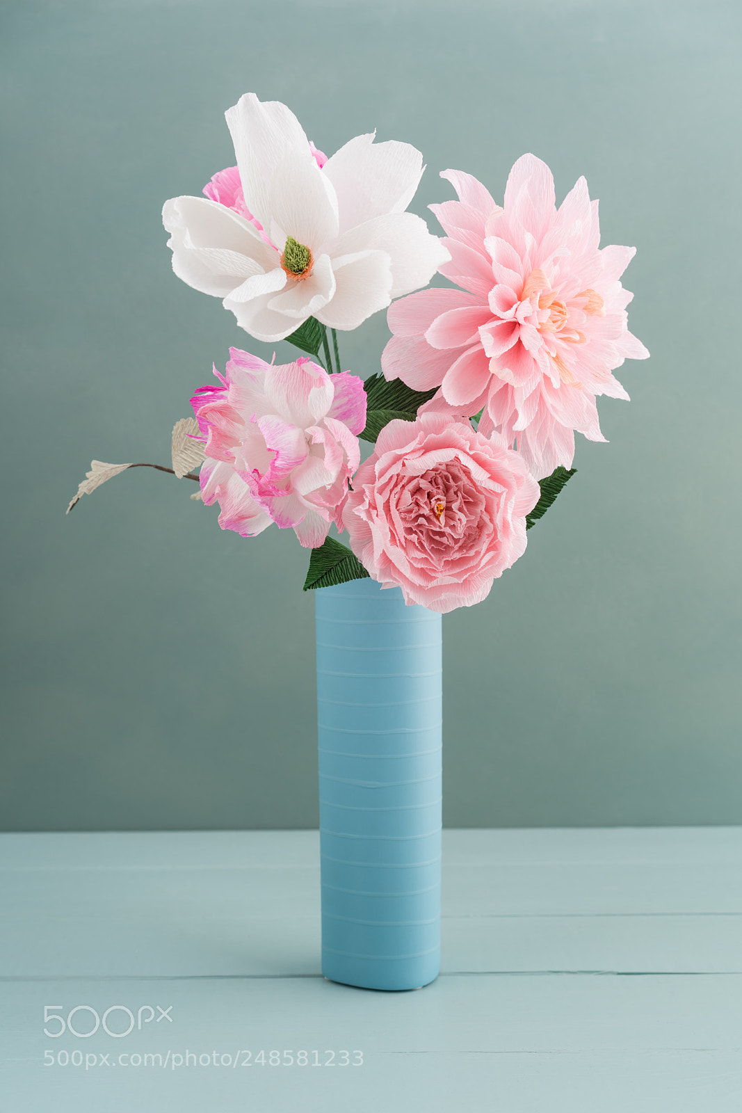 Sony a7R III sample photo. Crepe paper flower bouquet photography