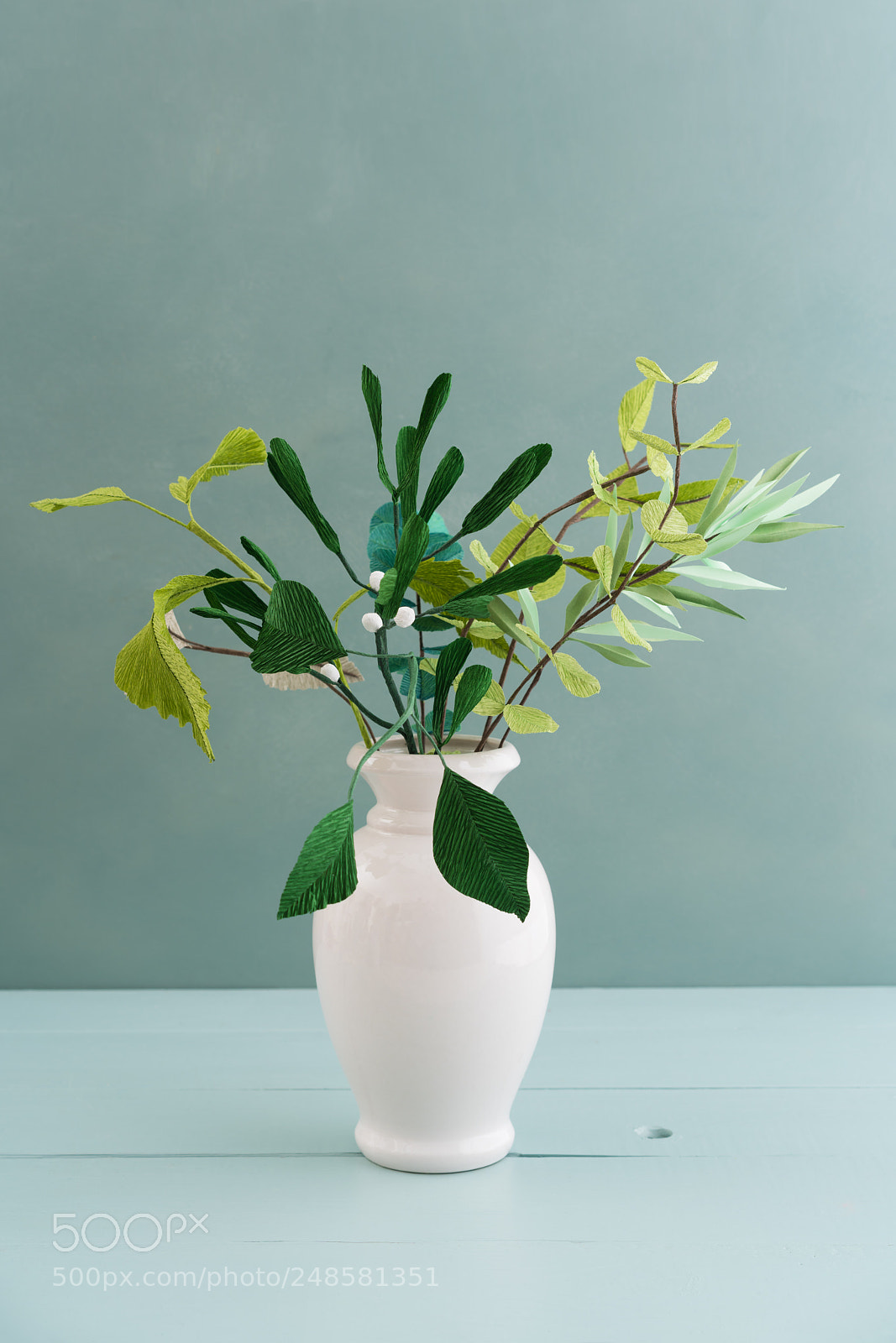 Sony a7R III sample photo. Crepe paper leaves bouquet photography