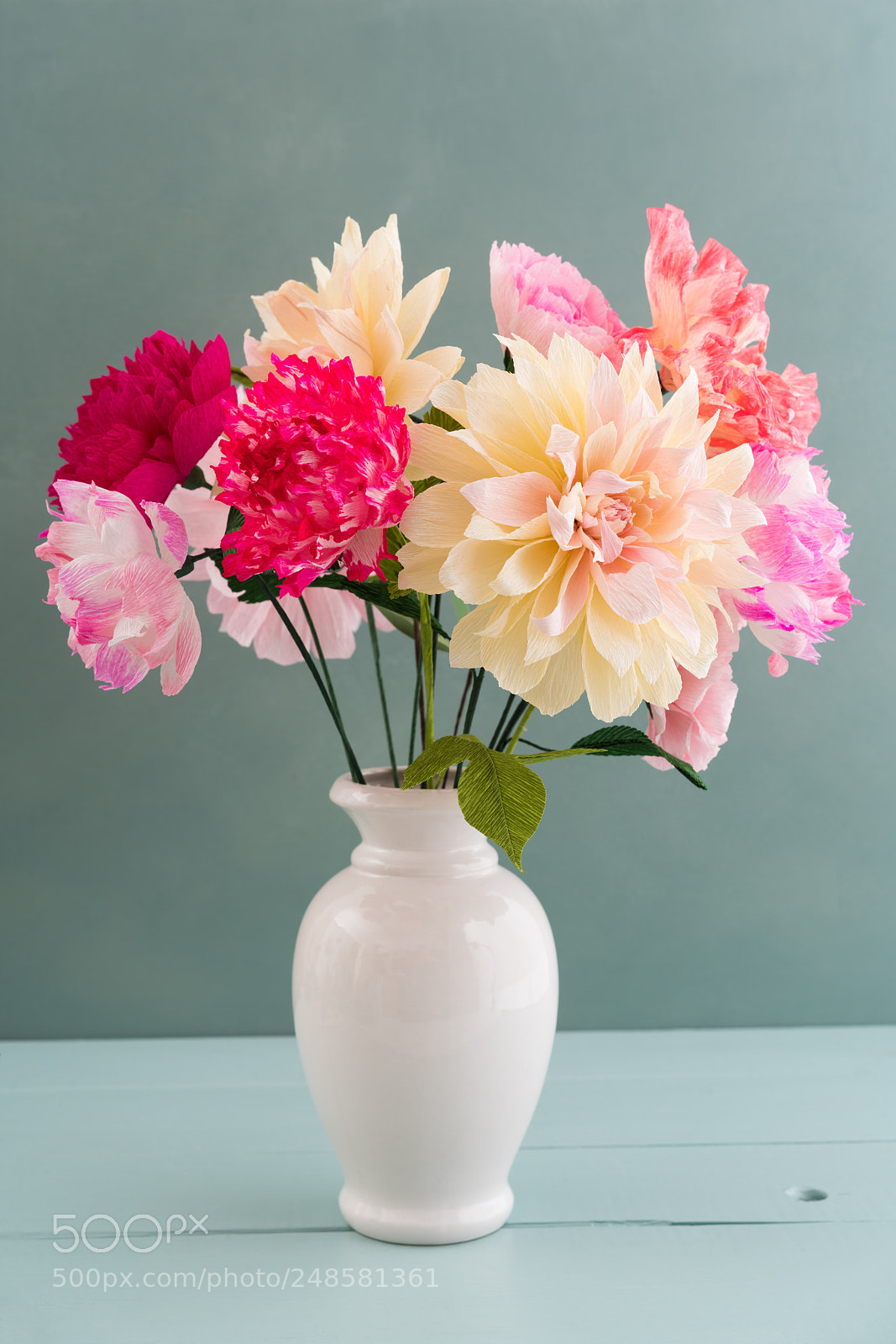 Sony a7R III sample photo. Crepe paper flower bouquet photography