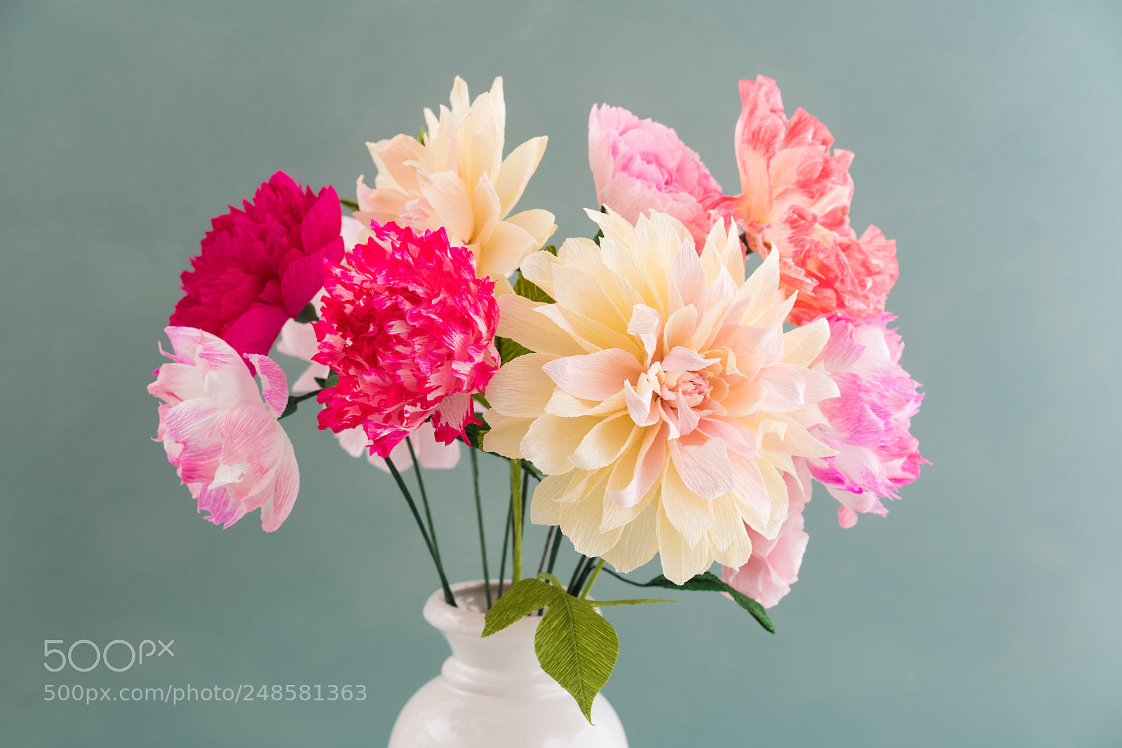 Sony a7R III sample photo. Crepe paper flower bouquet photography