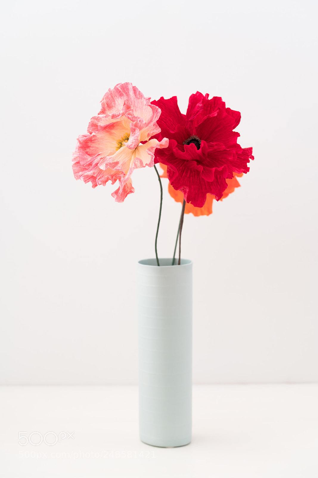 Sony a7R III sample photo. Crepe paper poppies photography