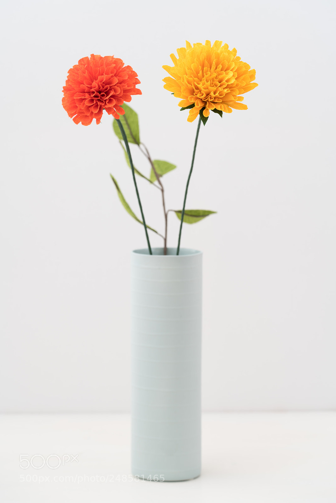 Sony a7R III sample photo. Crepe paper flower bouquet photography