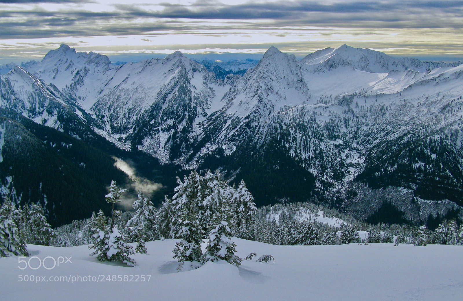 Canon POWERSHOT G9 sample photo. View from mt. dickerman photography