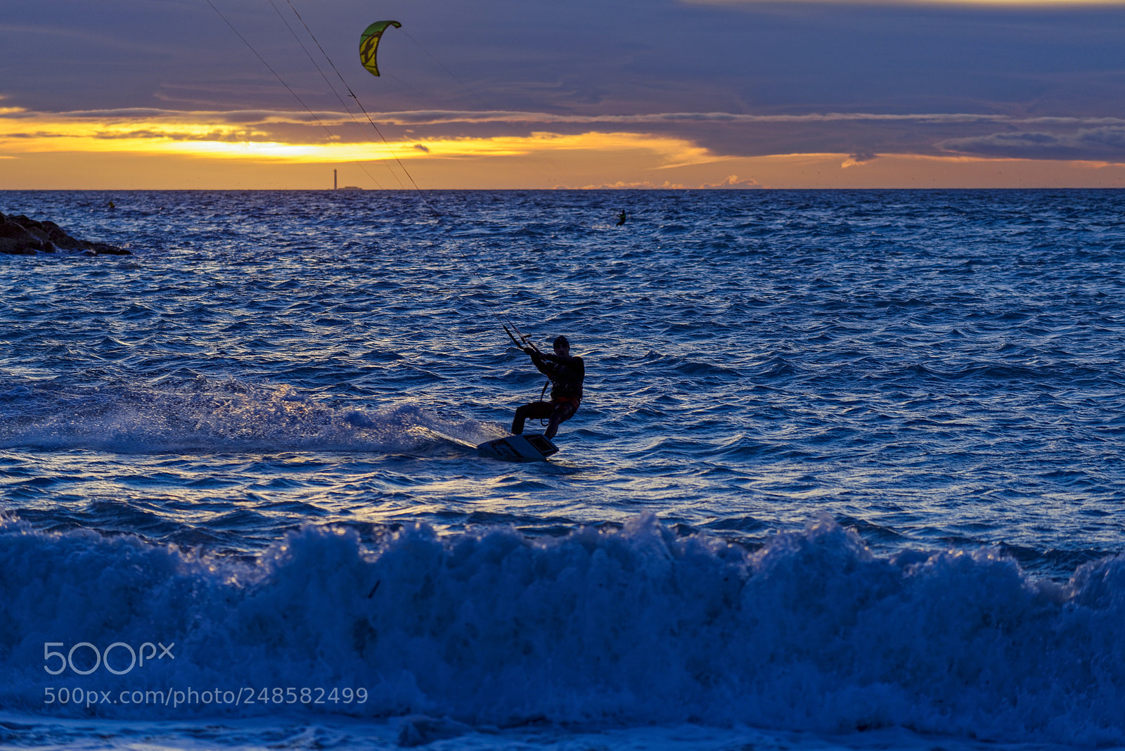 Nikon D800 sample photo. Kitesurfers at dusk # 9 photography