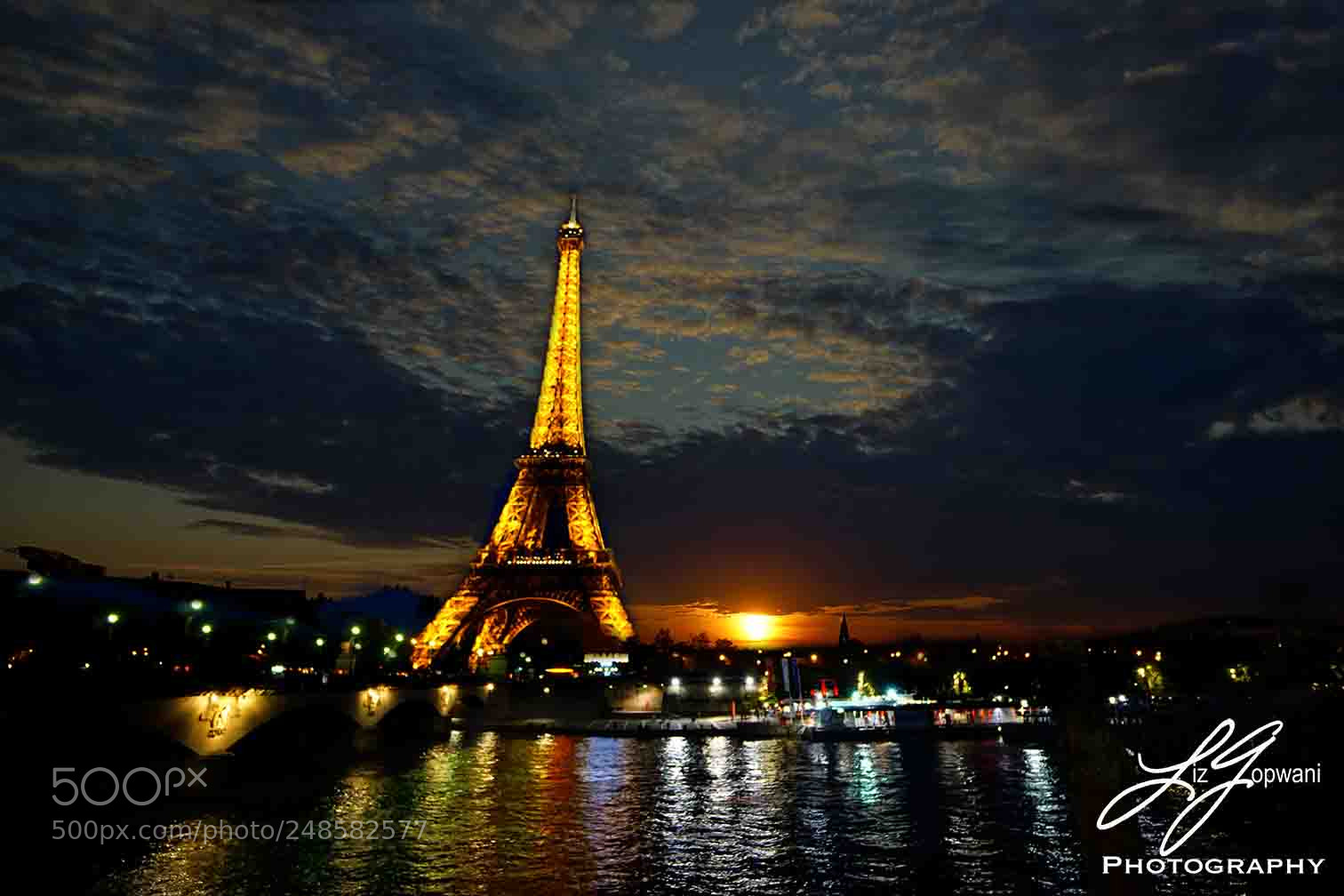 Sony a6000 sample photo. Eiffel tower sunset liz photography