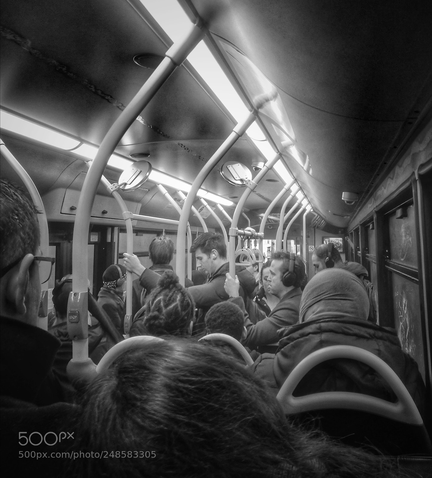 HUAWEI P9 sample photo. The bus photography