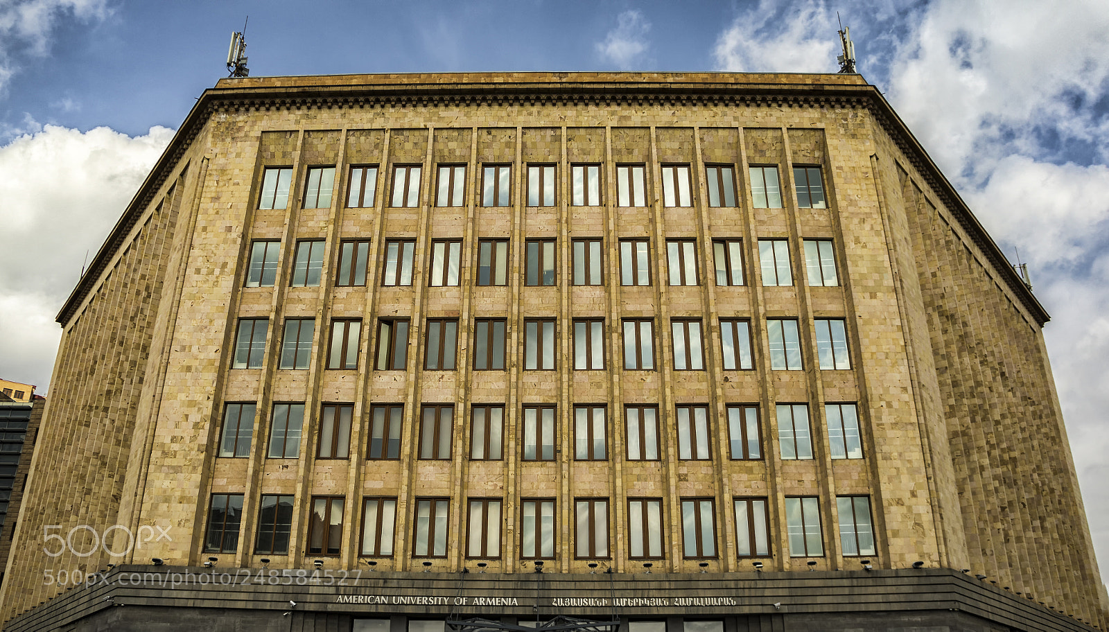 Sony Alpha NEX-5N sample photo. Aua main building photography