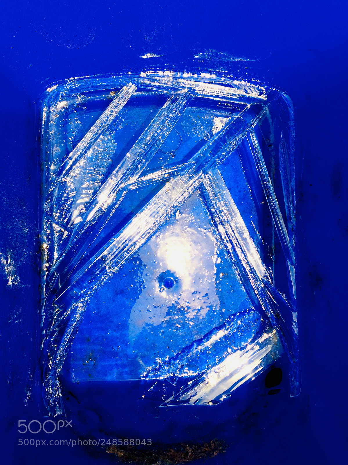 Apple iPhone 5s sample photo. Glace au fond du photography