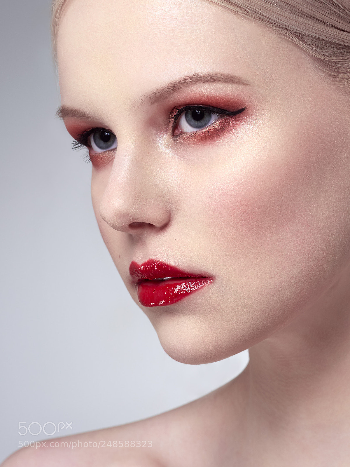 Panasonic Lumix DMC-GX8 sample photo. Red lips 3 photography