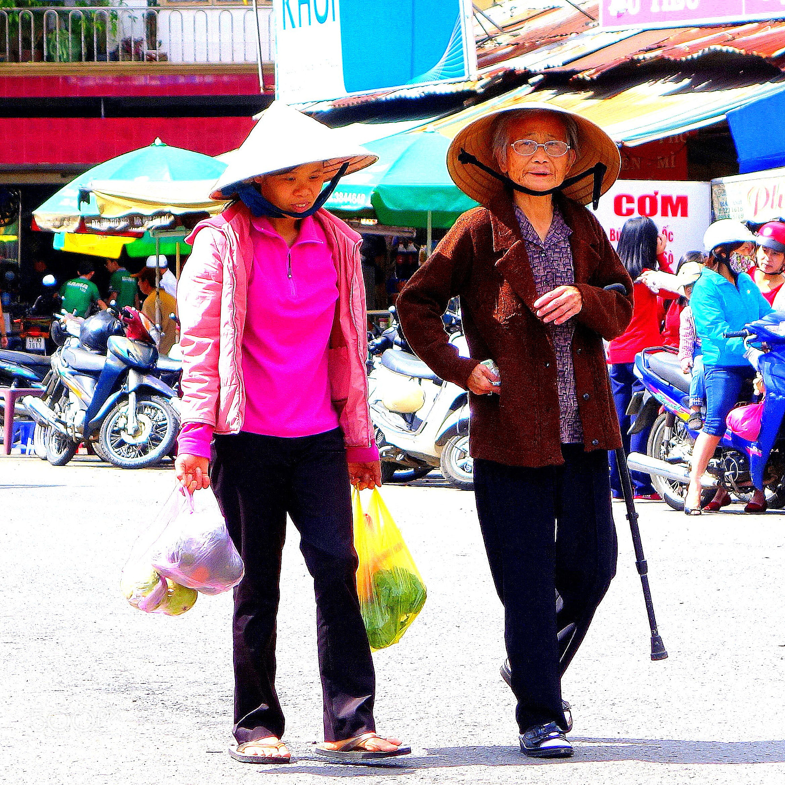 Sony Cyber-shot DSC-RX100 II sample photo. Mekong lot () photography