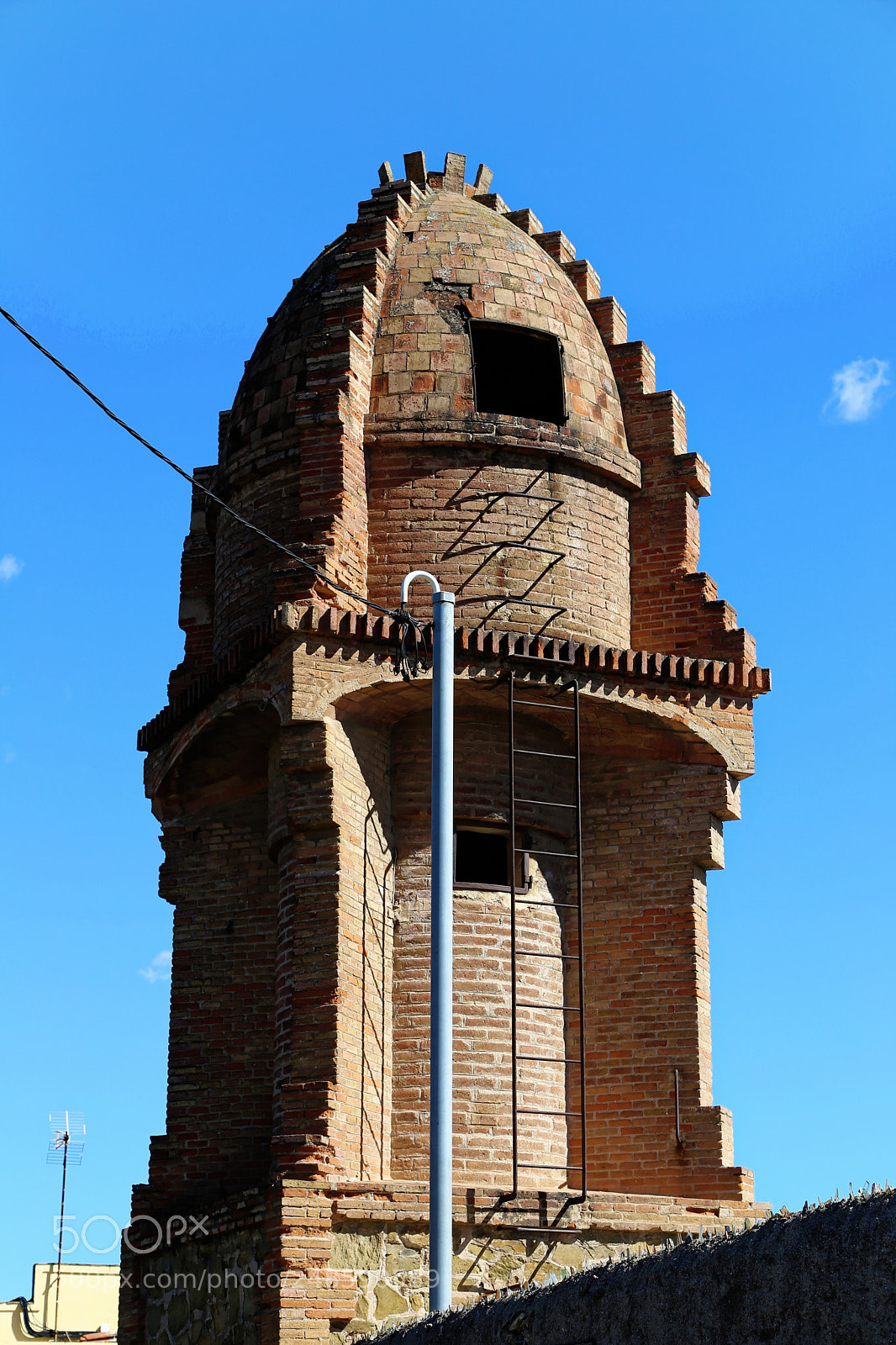Canon EOS 6D + Canon EF 24-105mm F4L IS USM sample photo. Berenguer's water tower photography