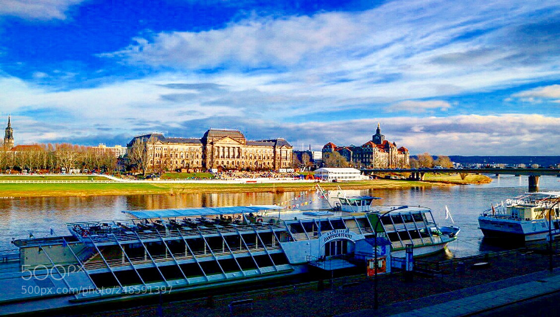 Canon EOS M10 sample photo. Dresden photography