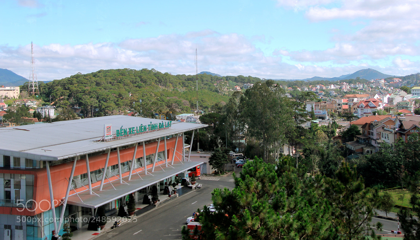 Canon EOS 60D sample photo. B n xe l photography