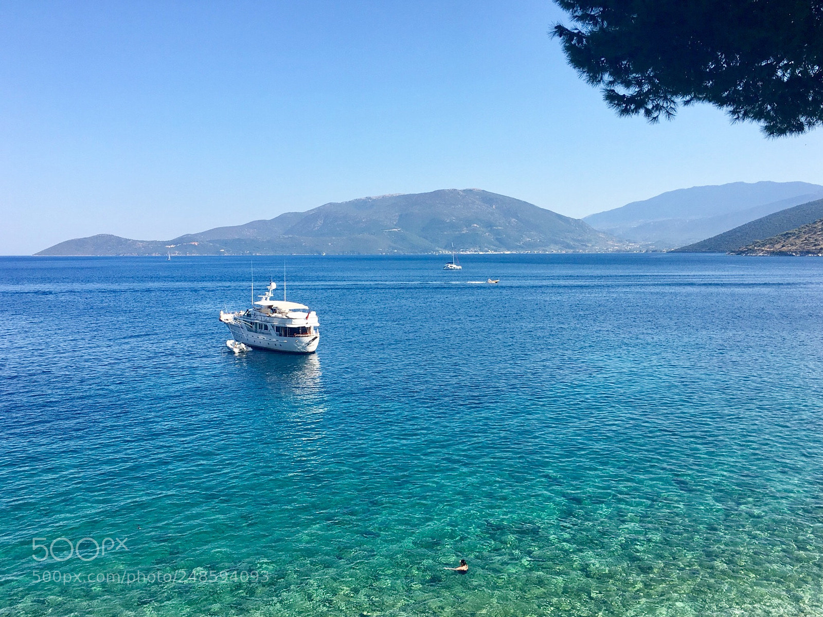 Apple iPhone 6s Plus sample photo. Nice sea to swim photography