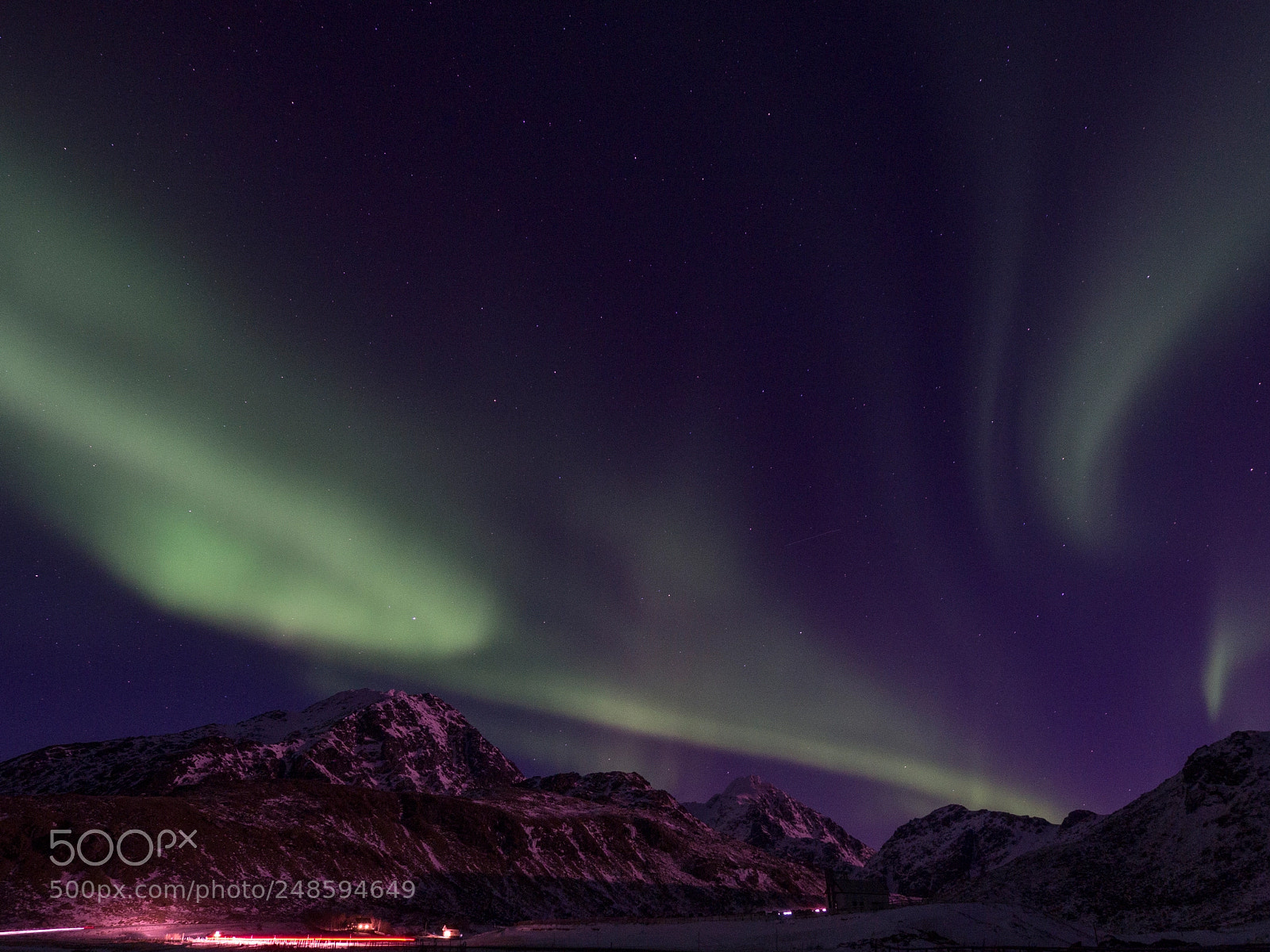 Olympus OM-D E-M10 sample photo. Northern lights, lofoten photography