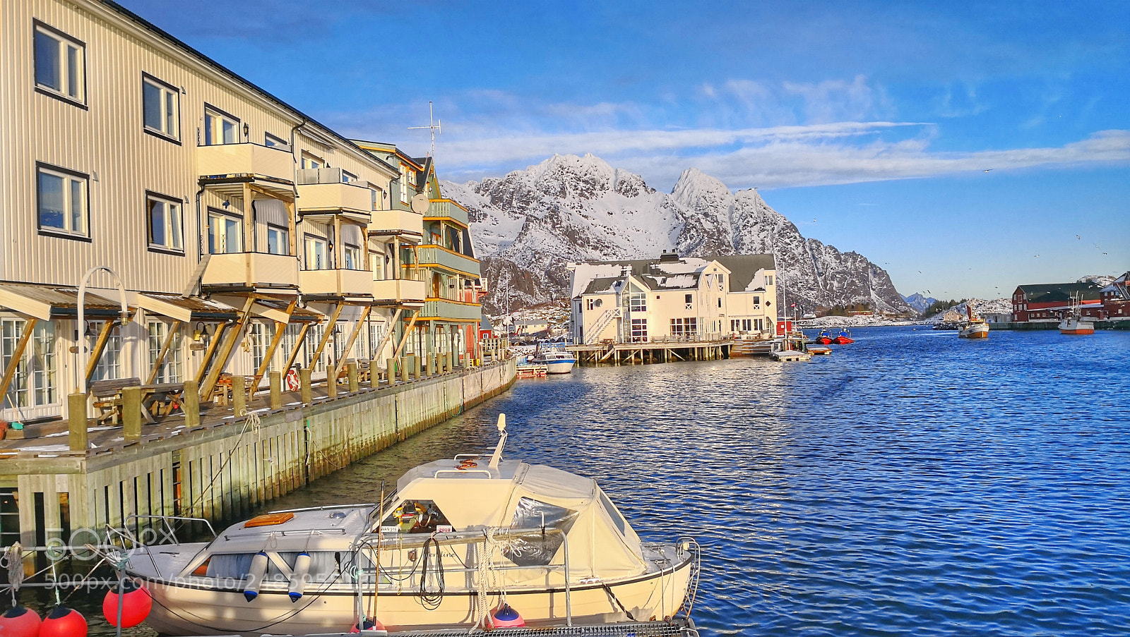 HUAWEI Mate 10 sample photo. Henningsvaer islas lofoten noruega photography