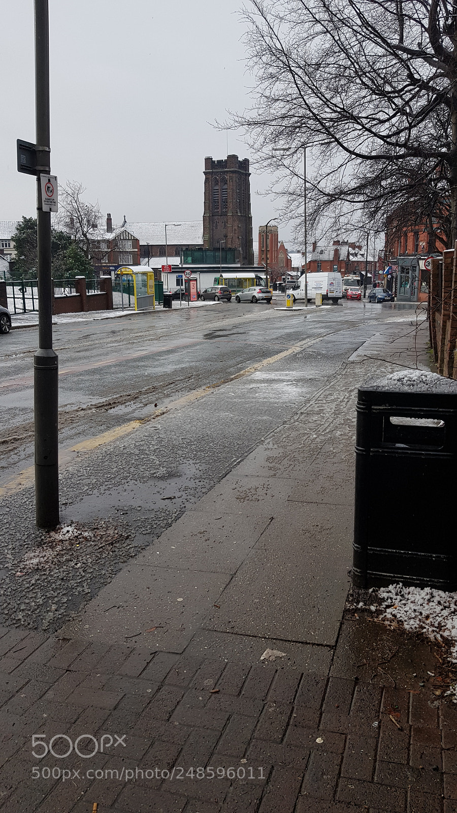 Samsung Galaxy S8+ sample photo. Waiting for bus photography