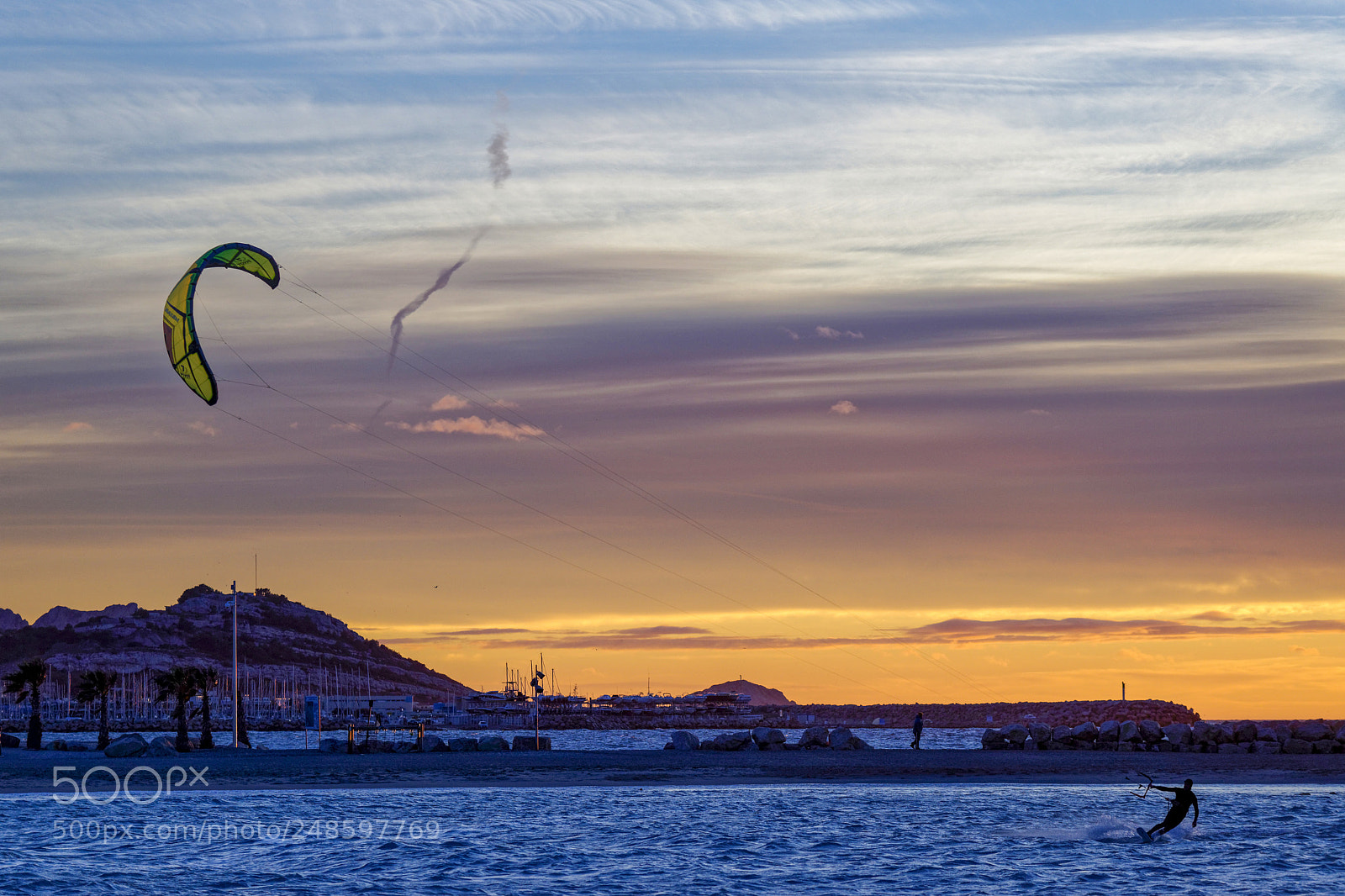 Nikon D800 sample photo. Kitesurfers at dusk # 13 photography