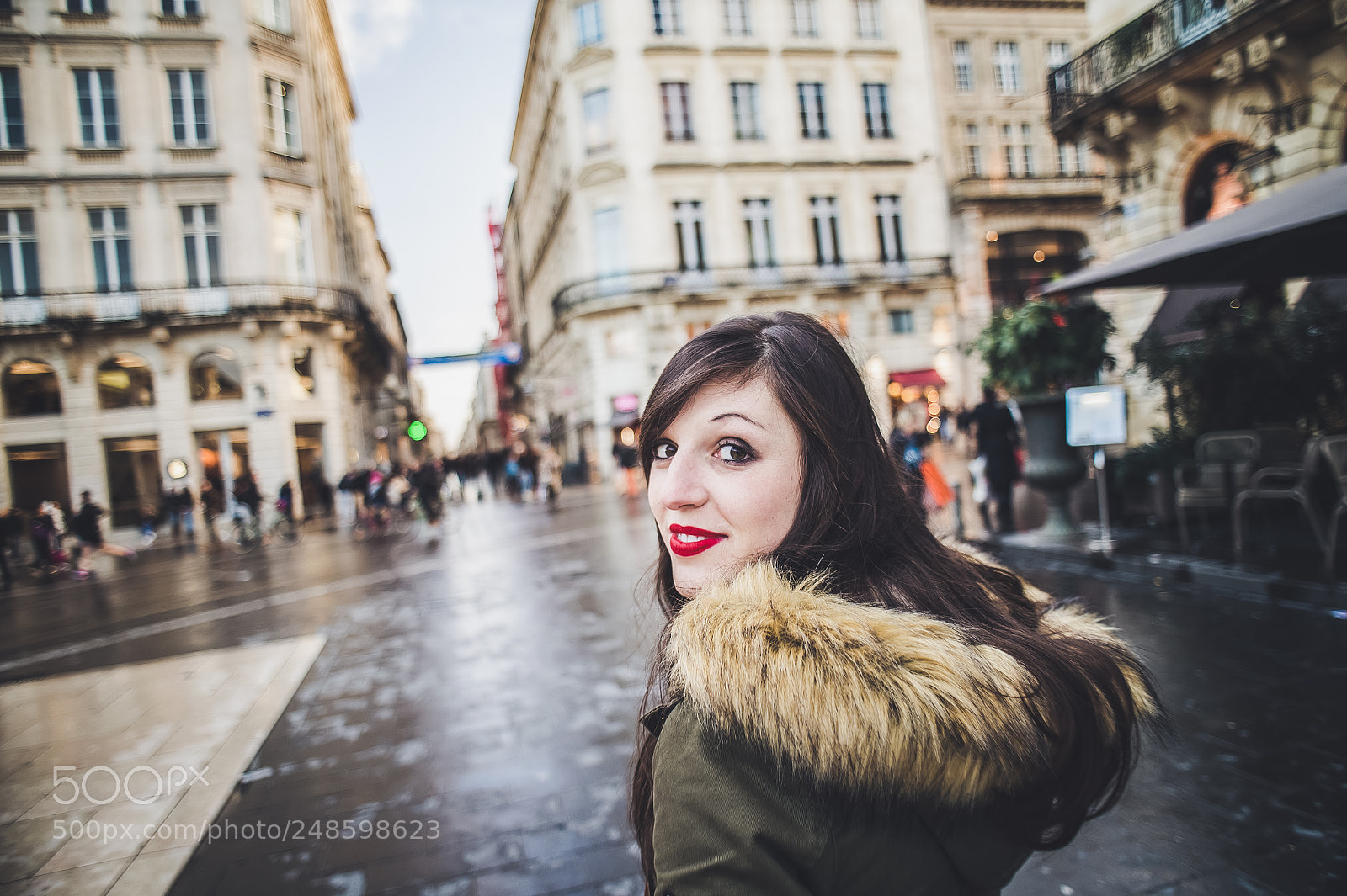 Nikon D4 sample photo. Elodie : street portrait photography
