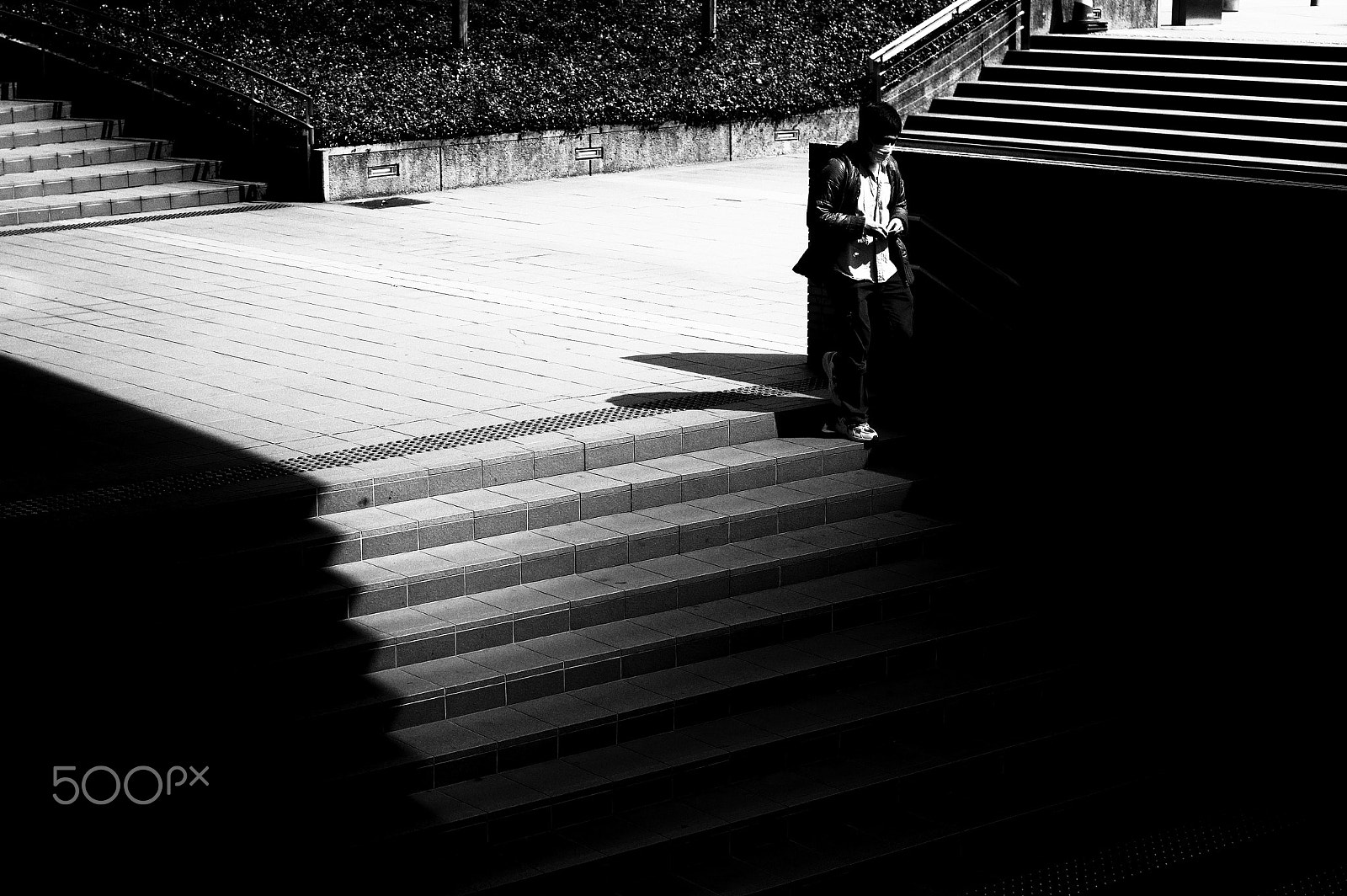 Leica M-Monochrom sample photo. Urban street snap photography