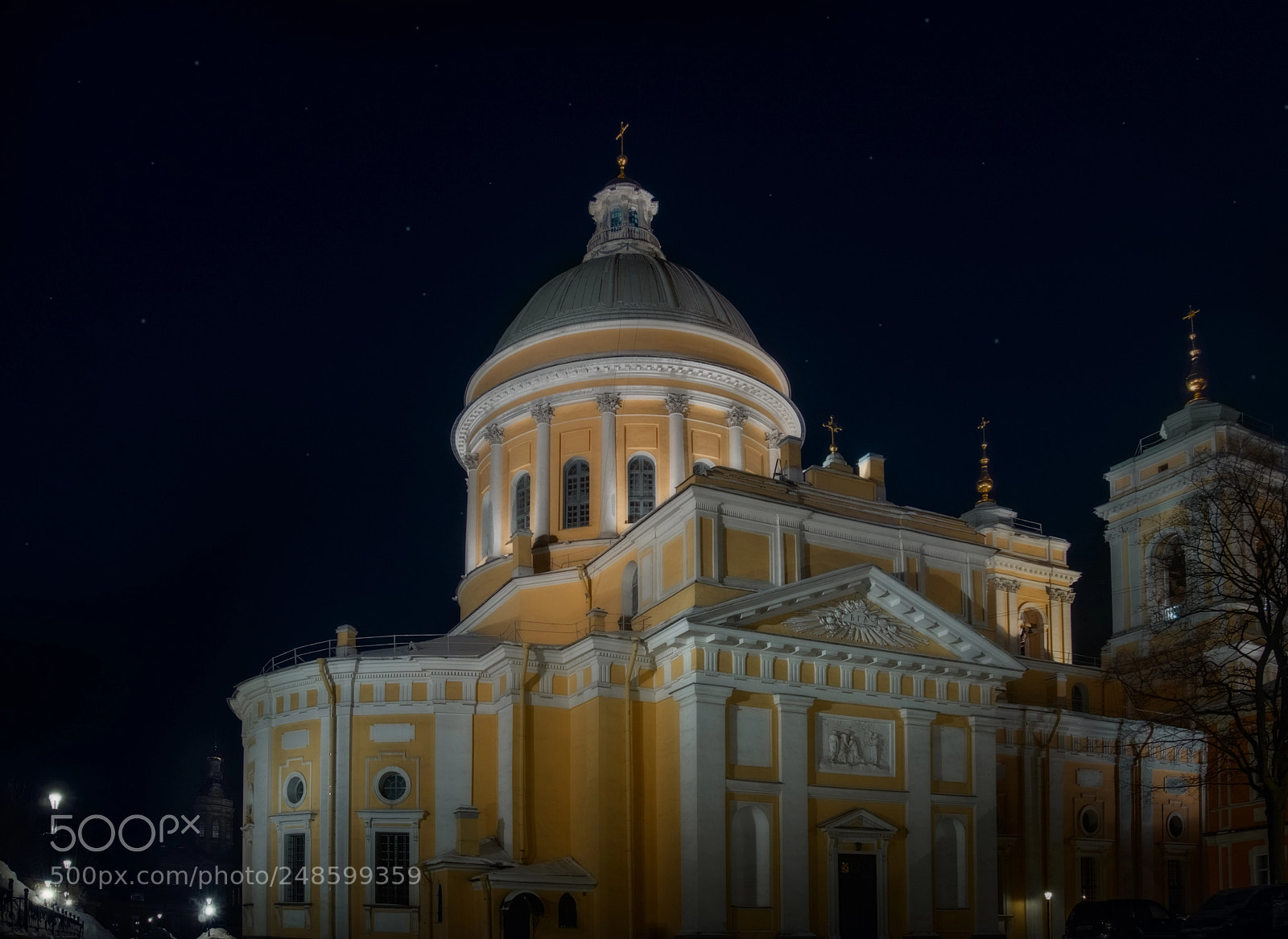 Olympus OM-D E-M5 II sample photo. Saint petersburg. the lavra photography