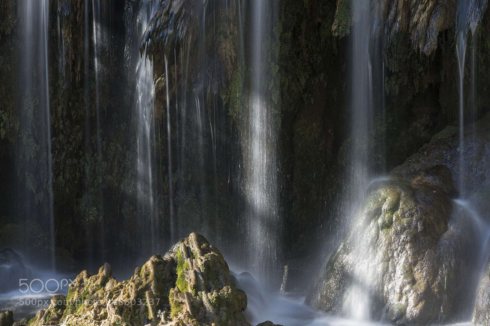 Olympus OM-D E-M5 II sample photo. El salt del mol photography