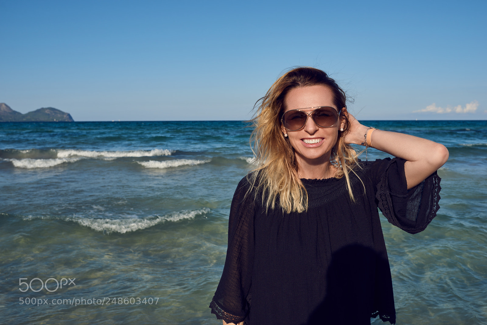 Nikon D800 sample photo. Happy attractive blond woman photography