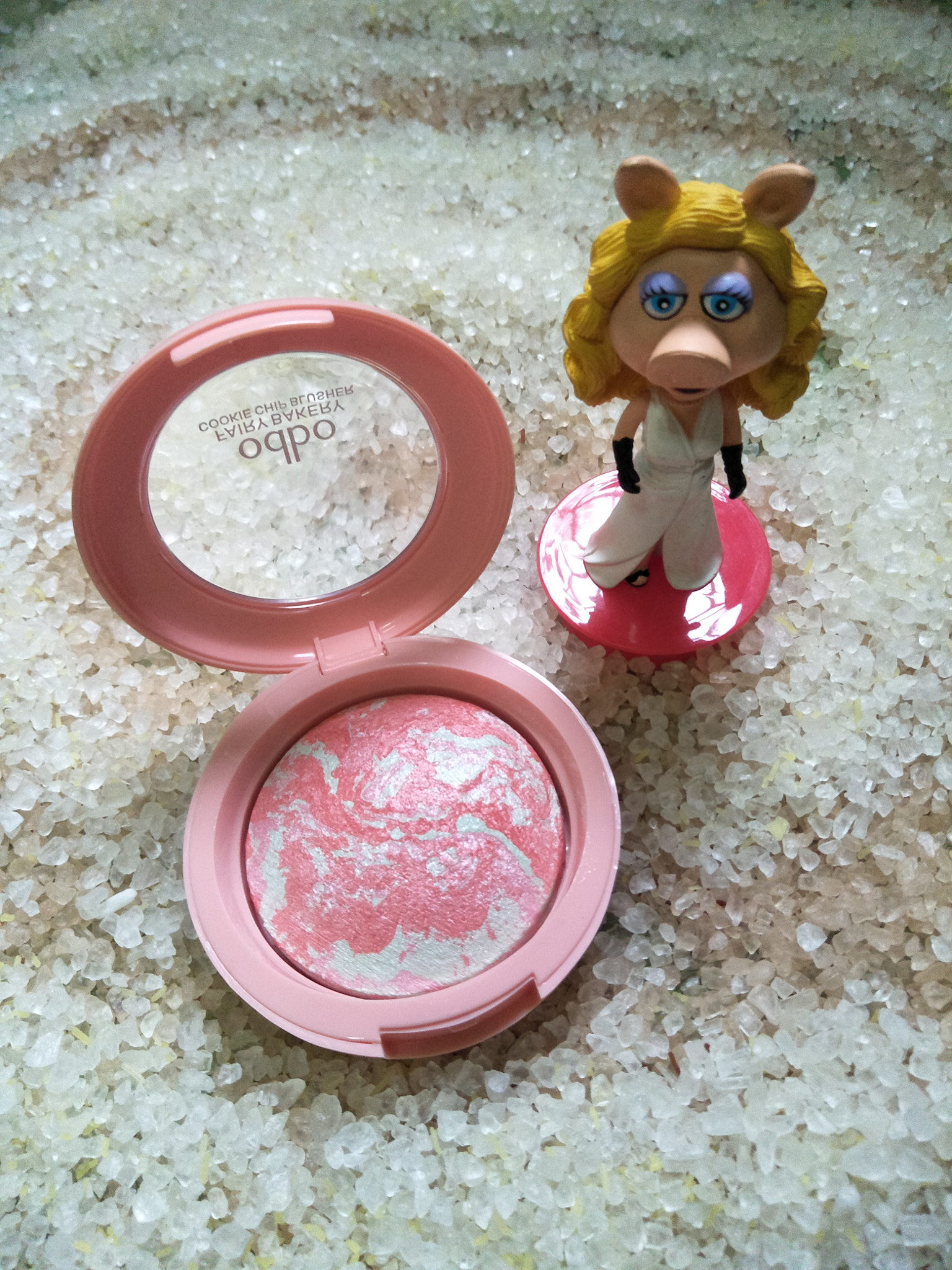OPPO CPH1701 sample photo. Pretty betty boop photography