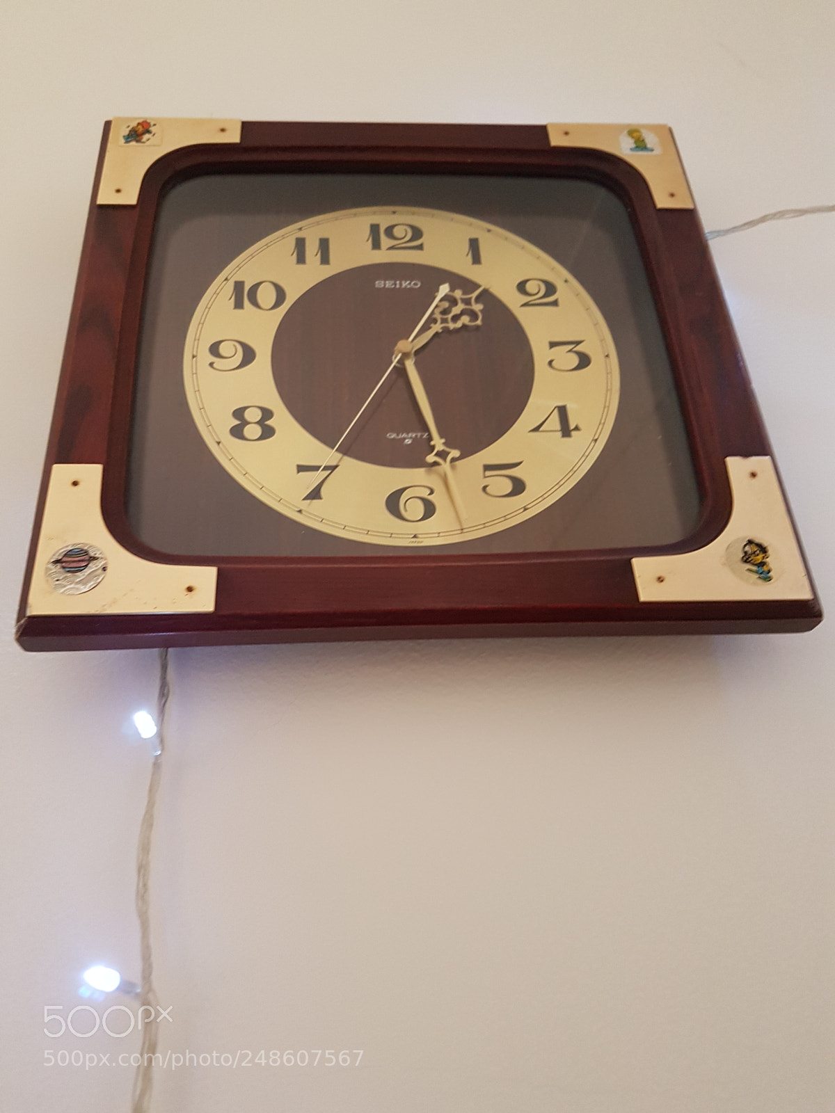 Samsung Galaxy S7 Edge sample photo. Wall clock photography