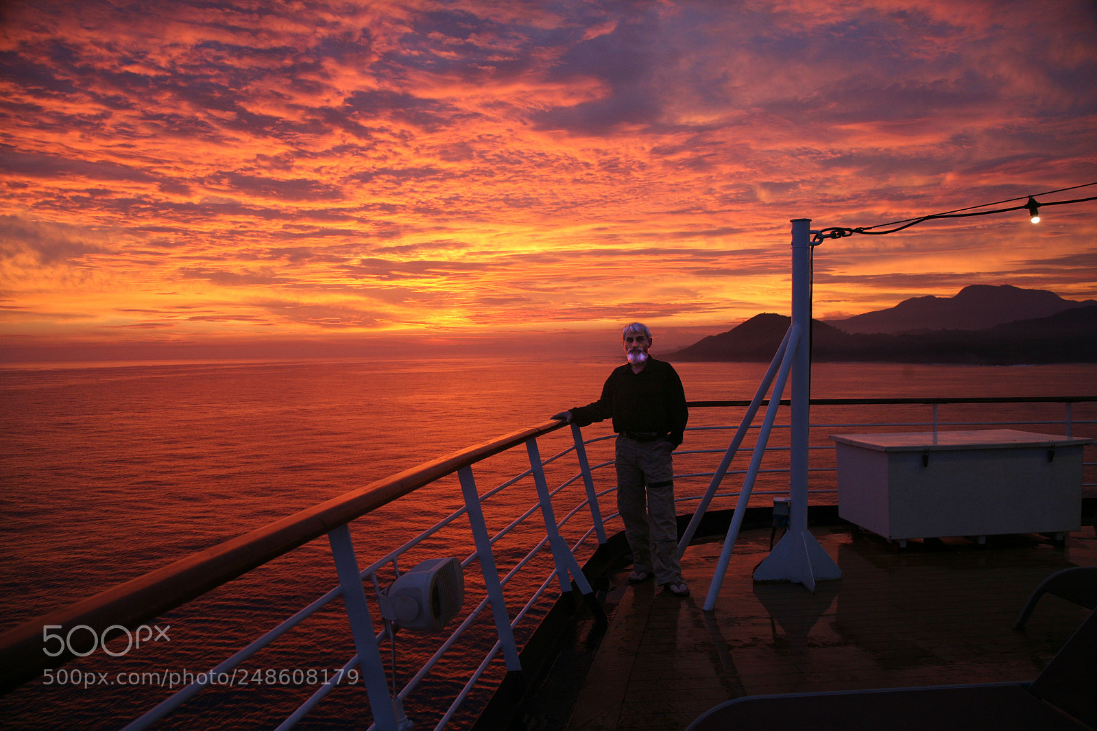 Canon EOS 5D sample photo. Sunrise on a cruise photography