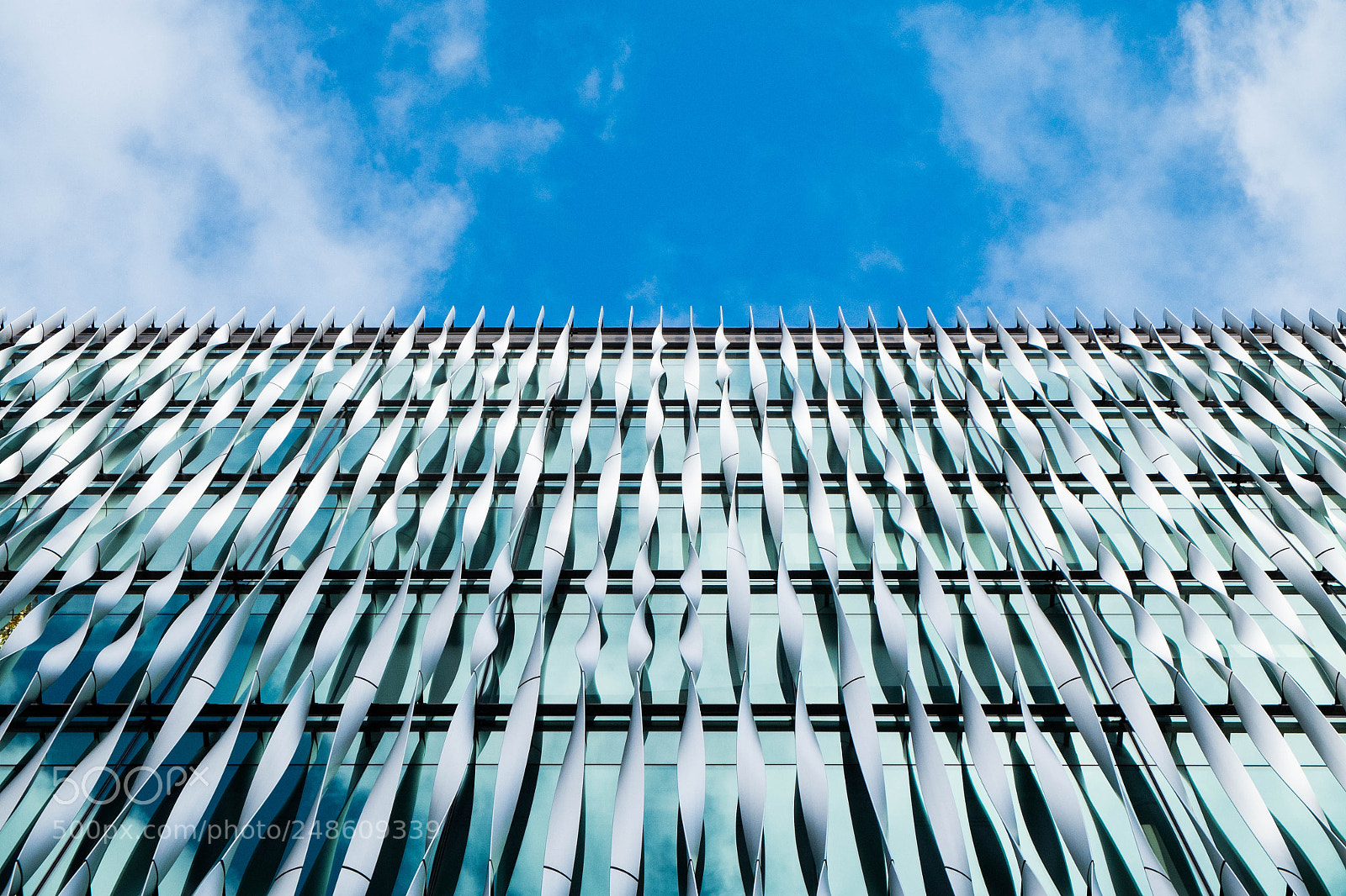Fujifilm X-E1 sample photo. Helix towards the sky photography