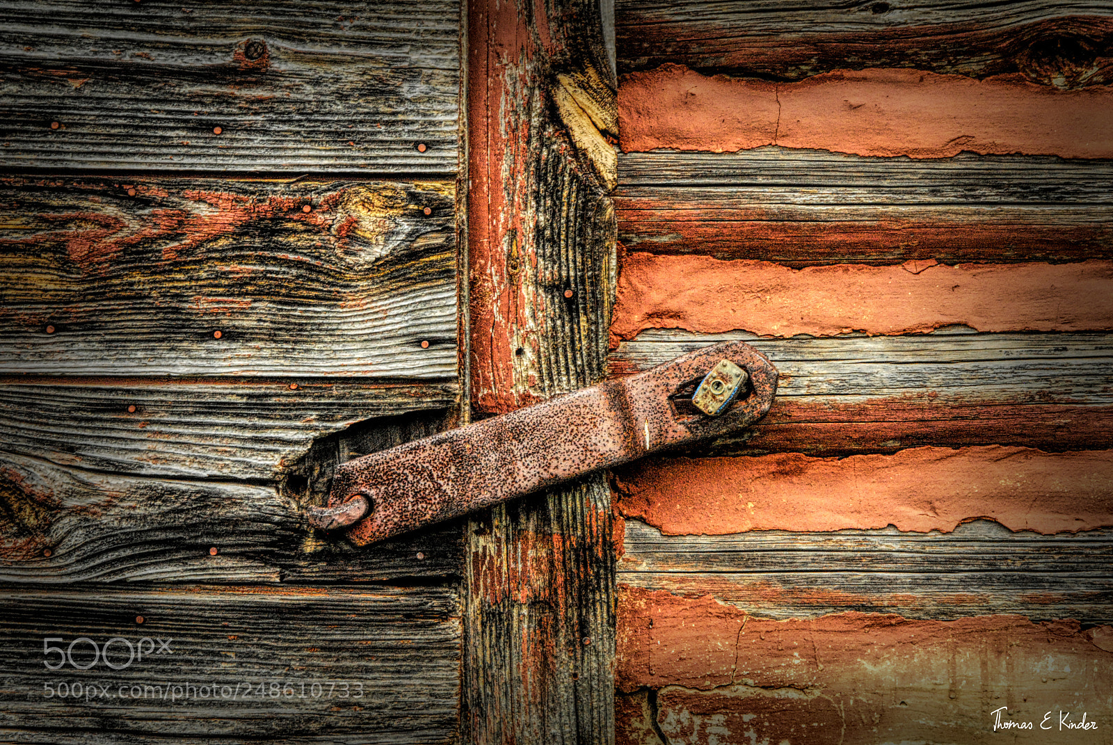 Nikon D200 sample photo. Old and rusted photography