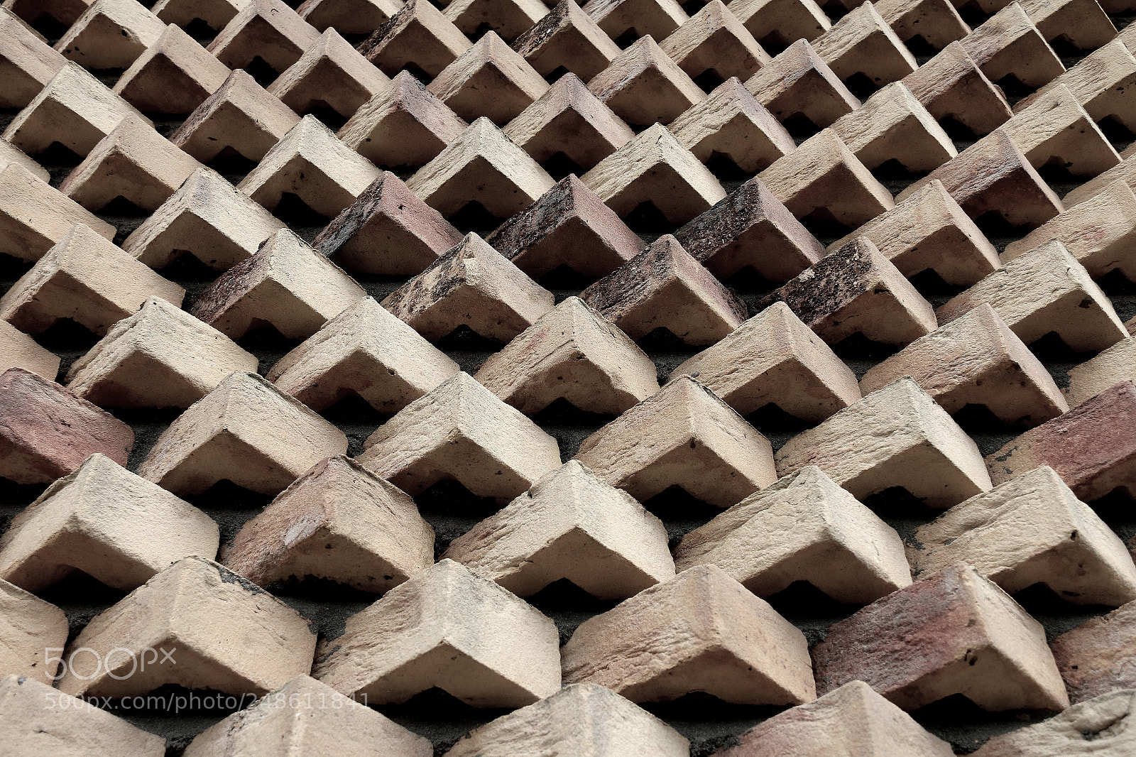 Canon EF-S 18-200mm F3.5-5.6 IS sample photo. Architecture photography