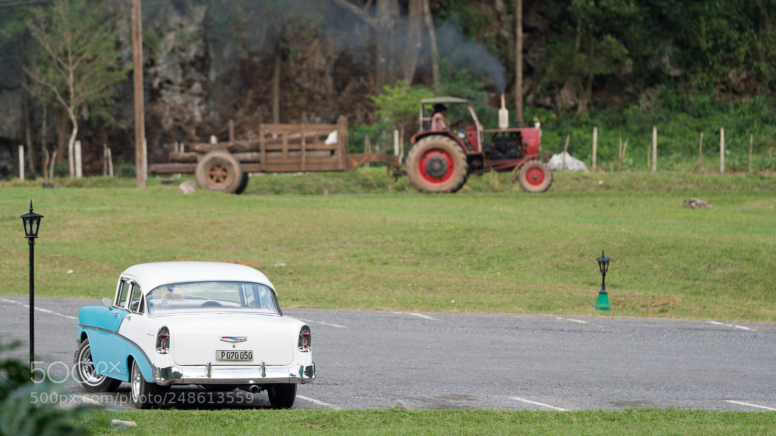 Sony a6500 sample photo. Classic cuban car 8 photography