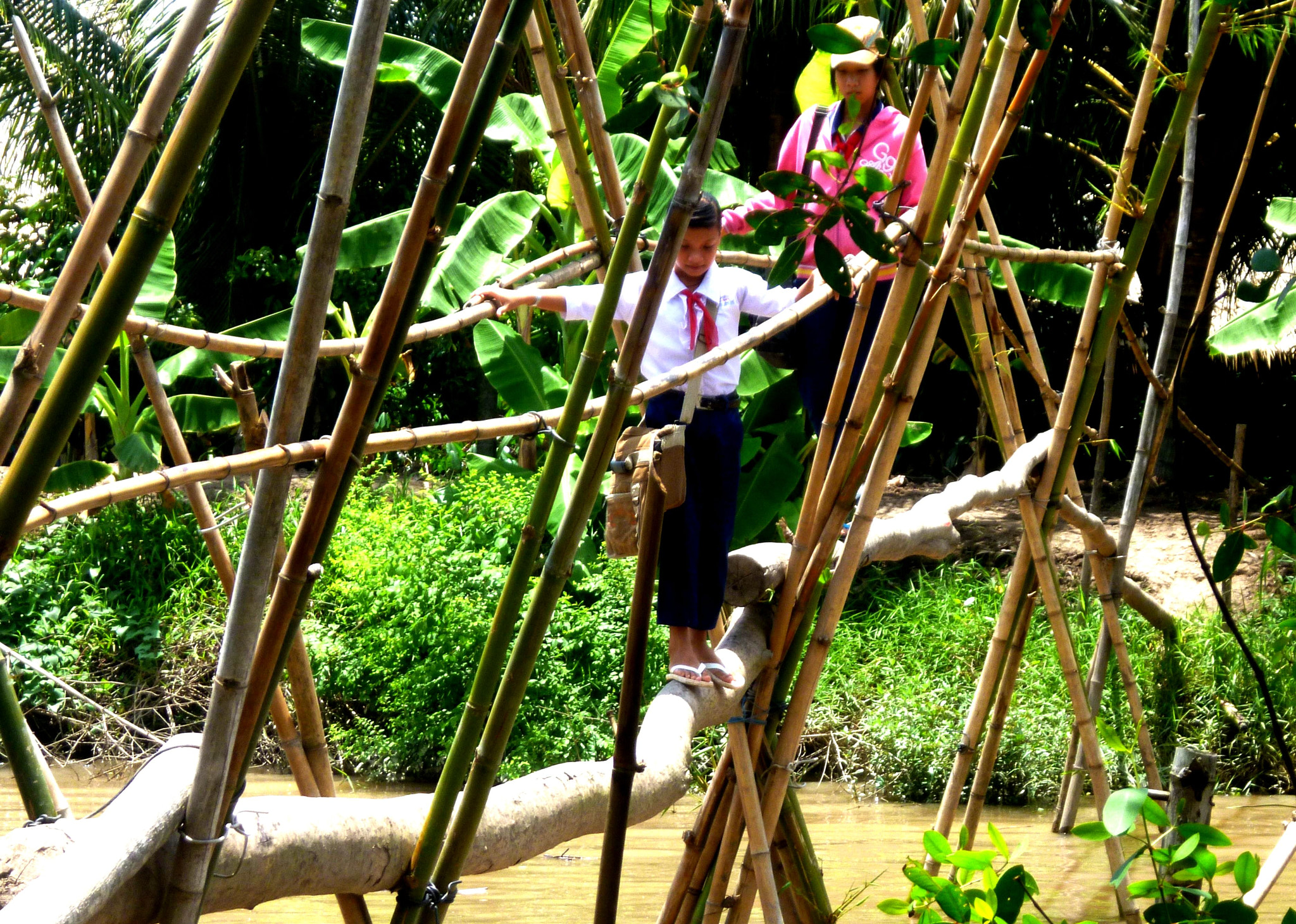 Panasonic DMC-FS40 sample photo. Mekong lot () photography