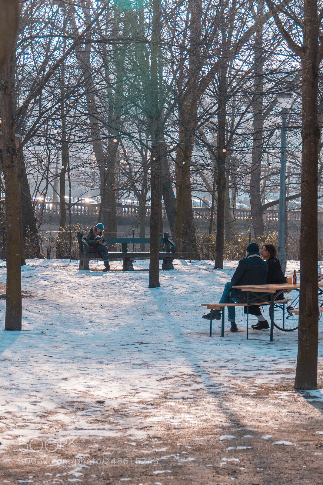 Leica V-Lux (Typ 114) sample photo. L photography