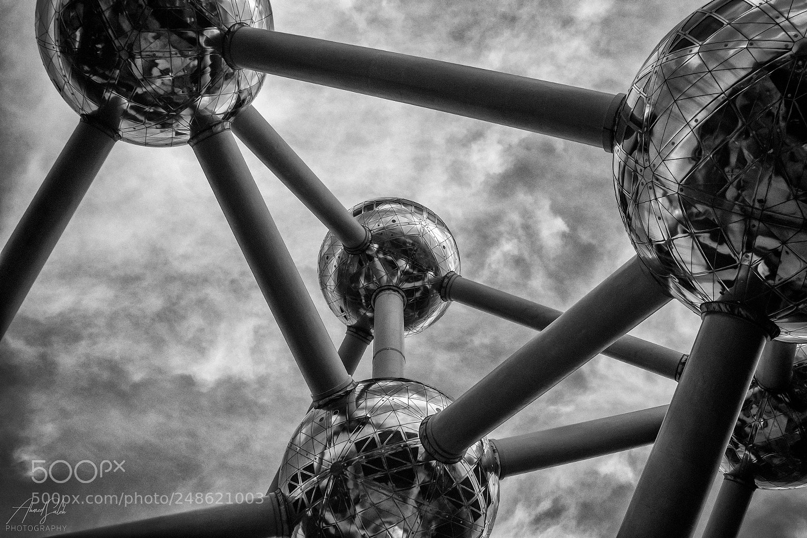 Nikon D7200 sample photo. Atomium photography