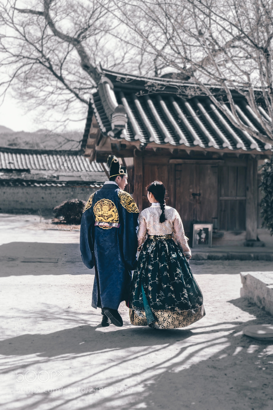 Sony a6000 sample photo. Traditional love photography