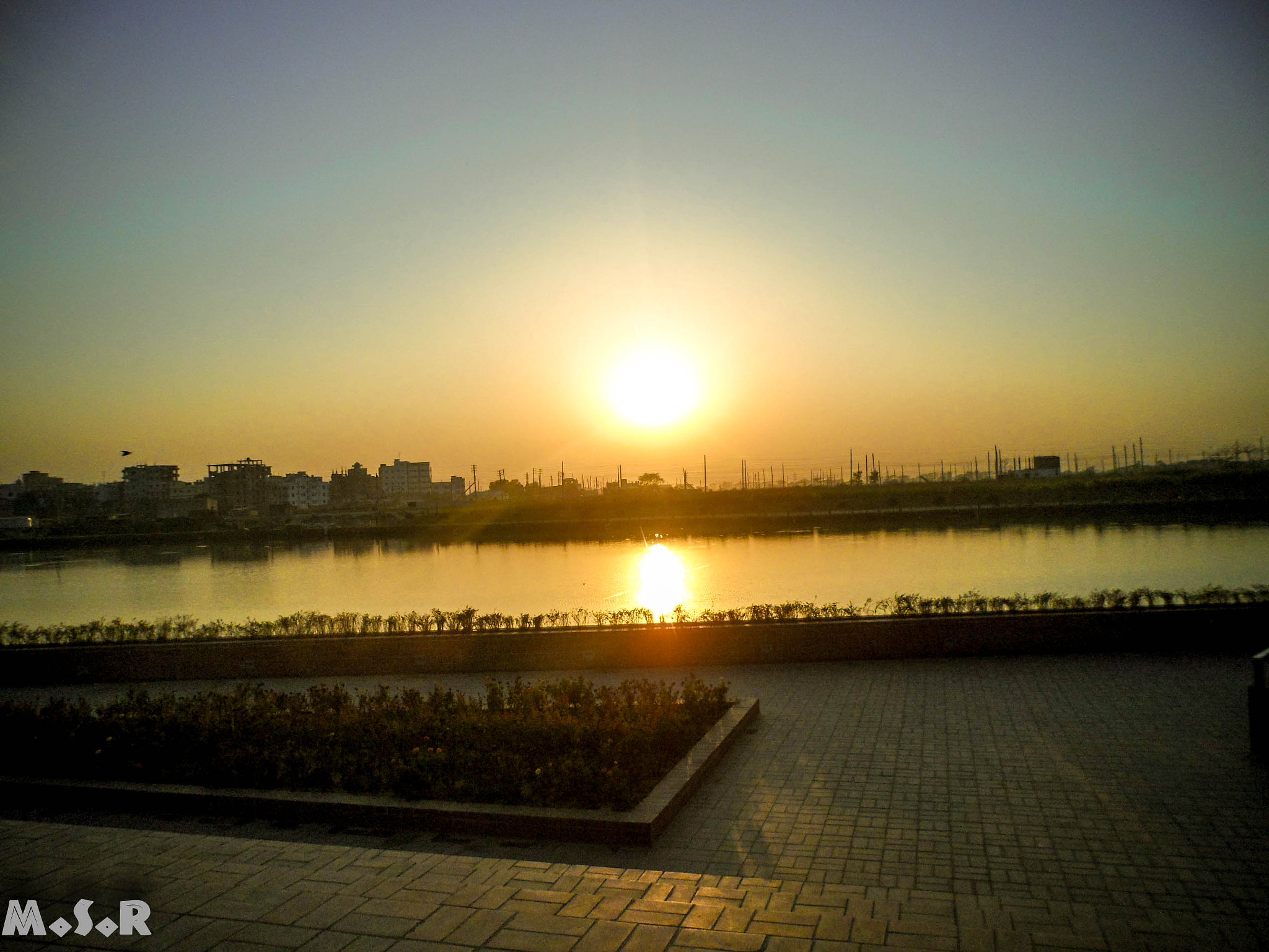 Samsung MV800 sample photo. Sunset photography