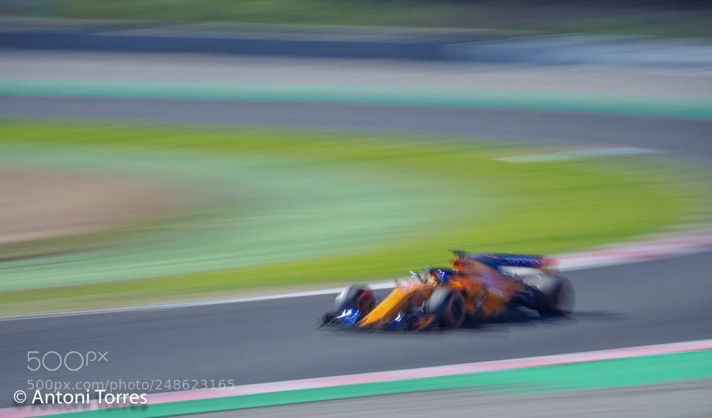 Olympus OM-D E-M1 Mark II sample photo. Painting fernando alonso photography