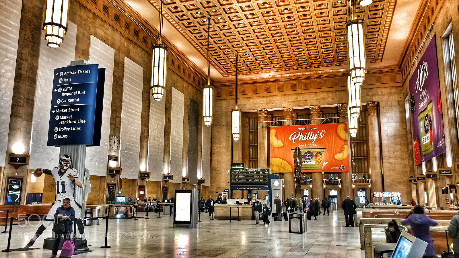 LG V20 sample photo. 30th street station photography