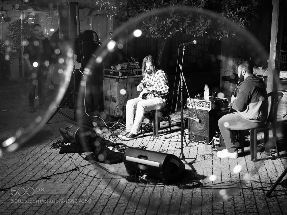 Olympus OM-D E-M5 II sample photo. Musicians photography