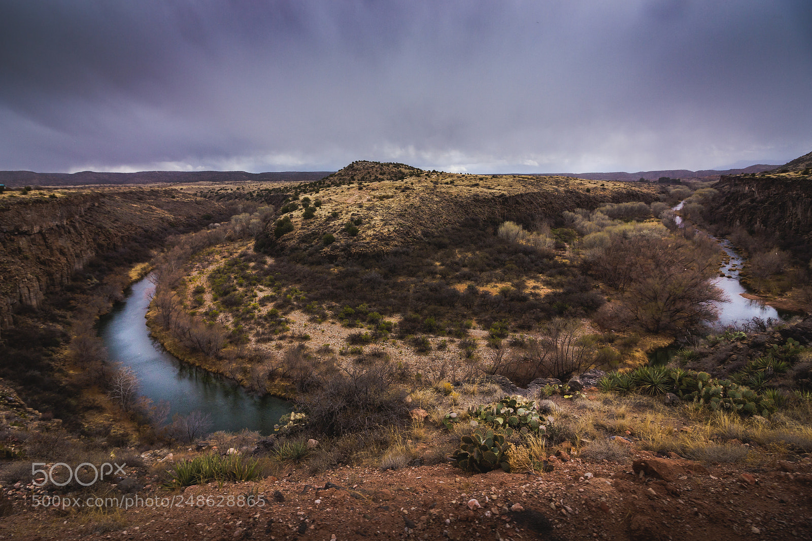 Canon EOS 600D (Rebel EOS T3i / EOS Kiss X5) sample photo. Verde river horseshoe photography