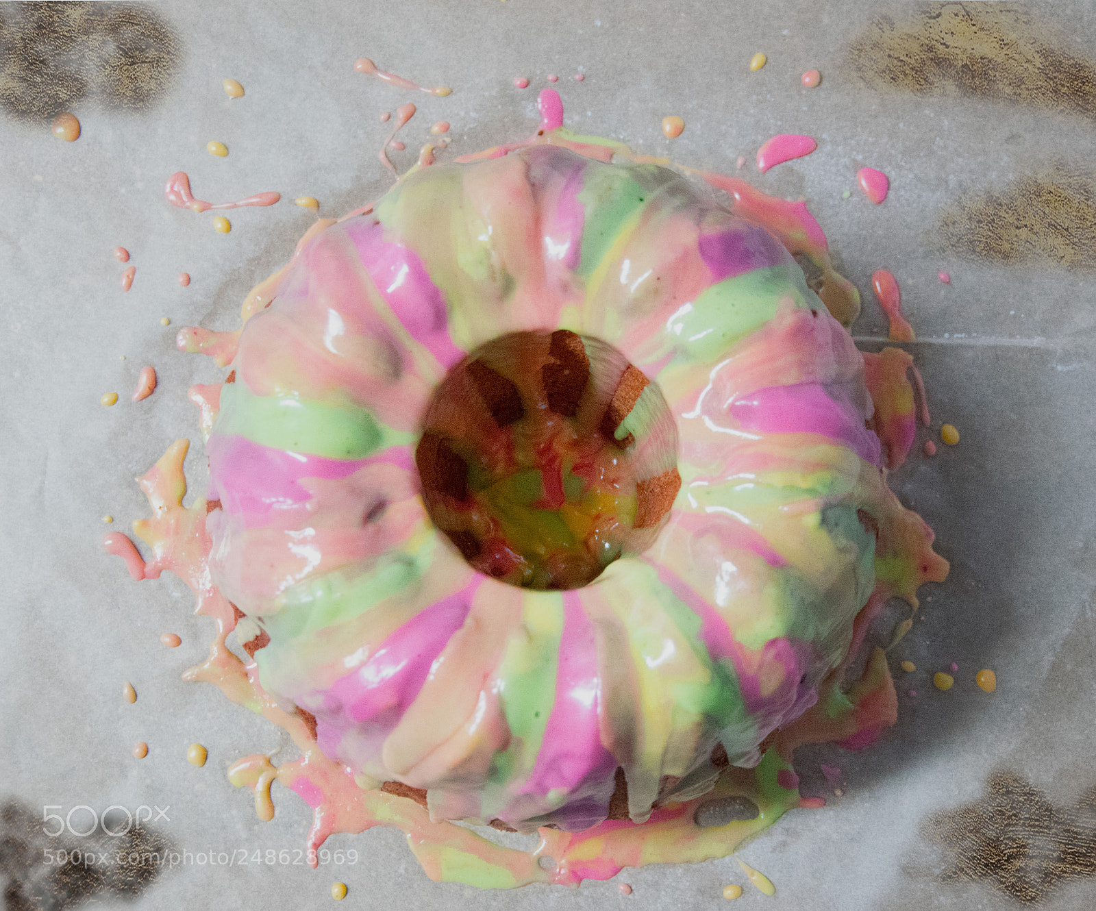 Nikon D5300 sample photo. Colorful round cake photography